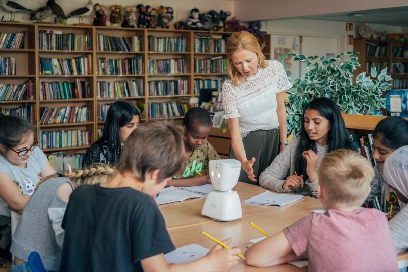 This social robot is an excellent family companion » Gadget Flow